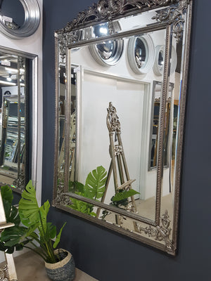 Tips to get that glossy clean mirror